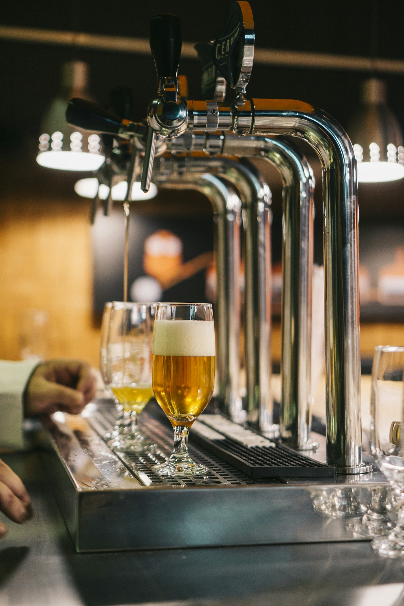 Isla Renwick — sommelier & founder