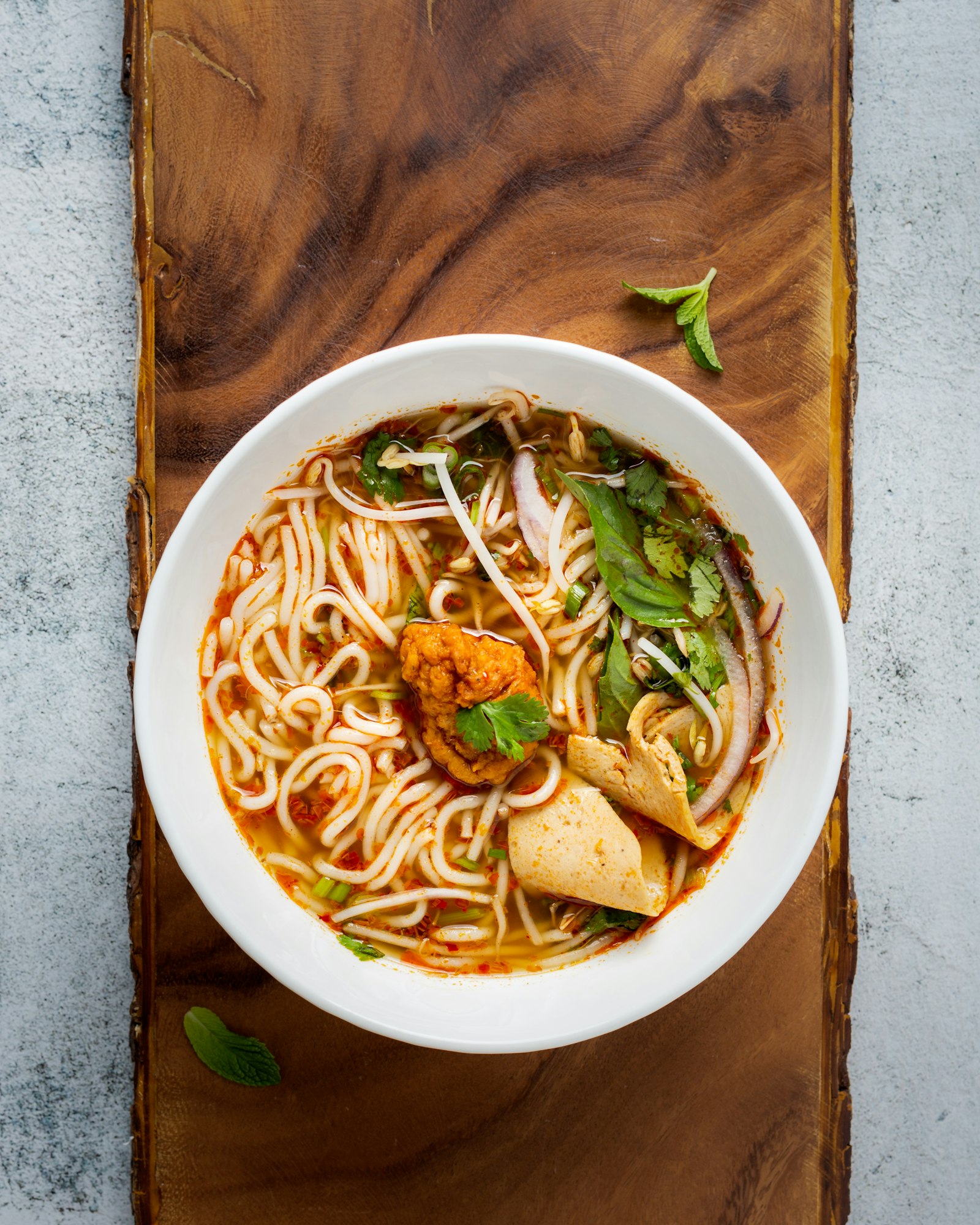Lunchtime queue at Pho Hanoi