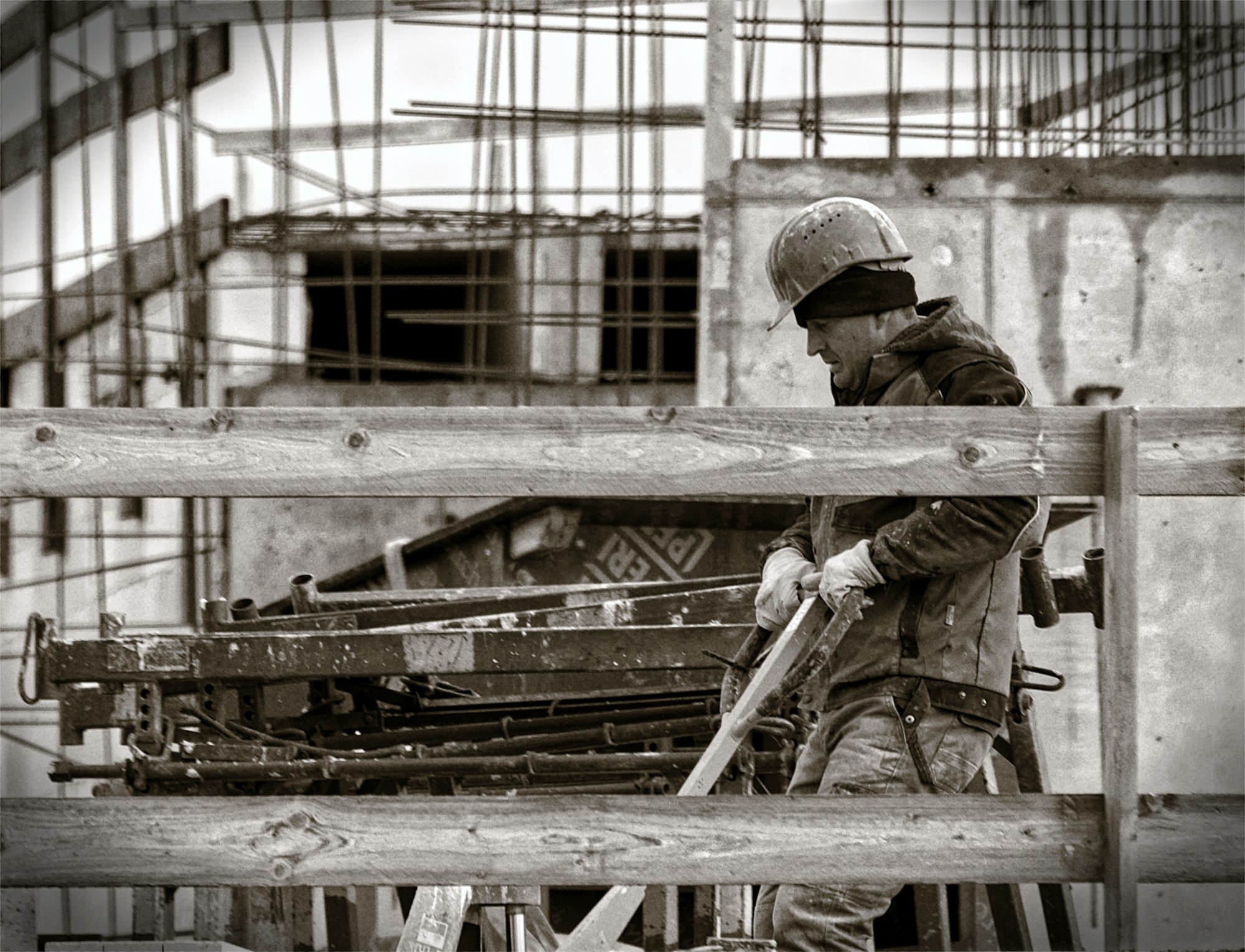 Stone & Timber Builders